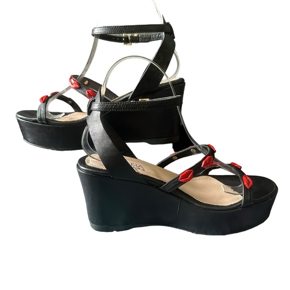 💋Chiara Ferragni Sandals💋 - Picture 5 of 14